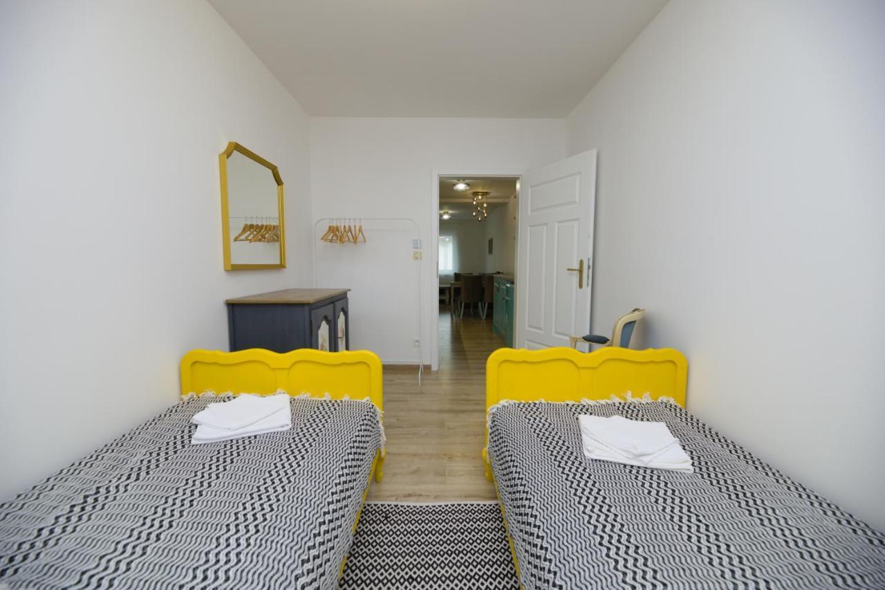 Central Apartment - Folk District Bratislava Dış mekan fotoğraf